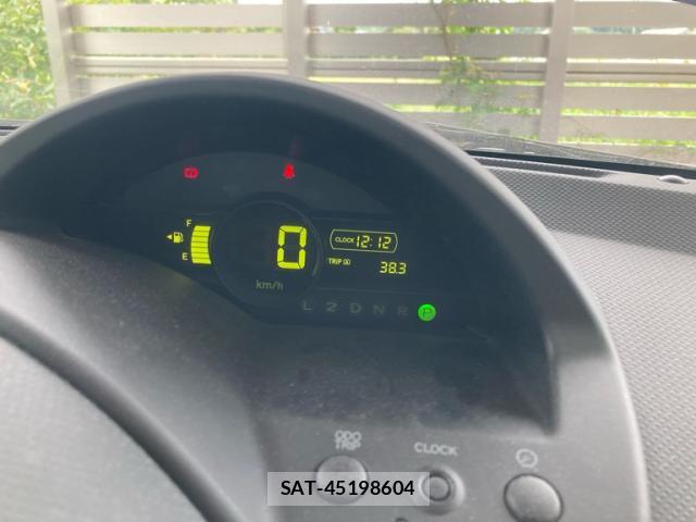 Toyota WILL CYPHA 2003-03 8342820-17