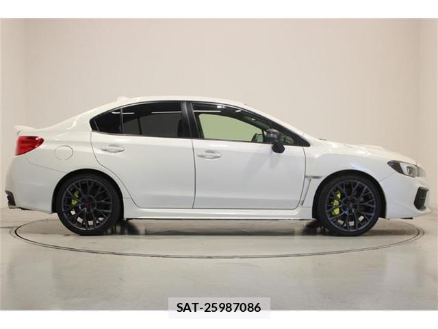 Subaru WRX STI 2018-02 8342146-12
