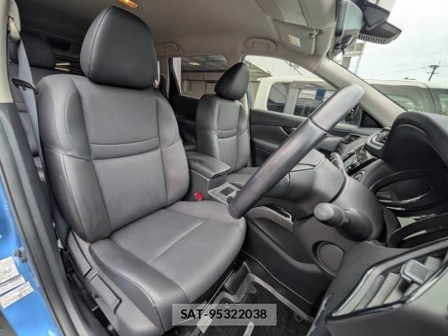 Nissan X-TRAIL 2017-07 8342153-10