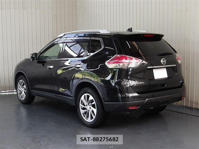 Nissan X-TRAIL 2017-01 8342384-1