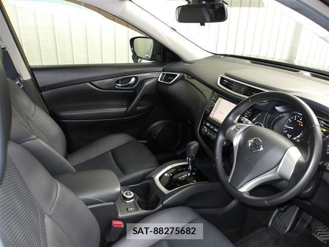 Nissan X-TRAIL 2017-01 8342384-11