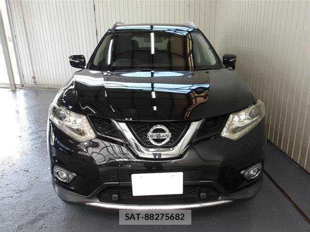 Nissan X-TRAIL 2017-01 8342384-12