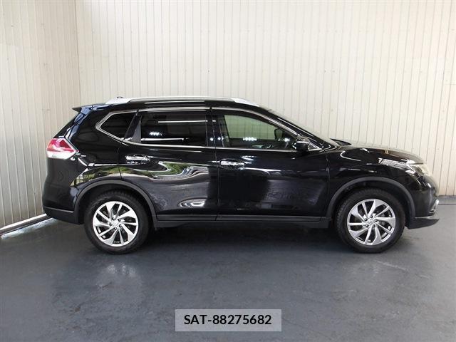 Nissan X-TRAIL 2017-01 8342384-15