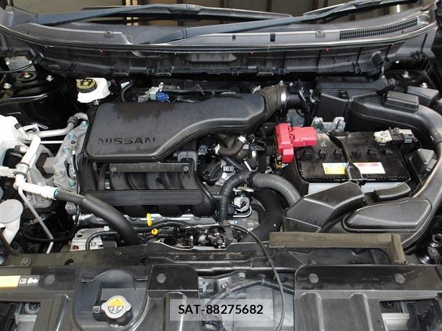 Nissan X-TRAIL 2017-01 8342384-17