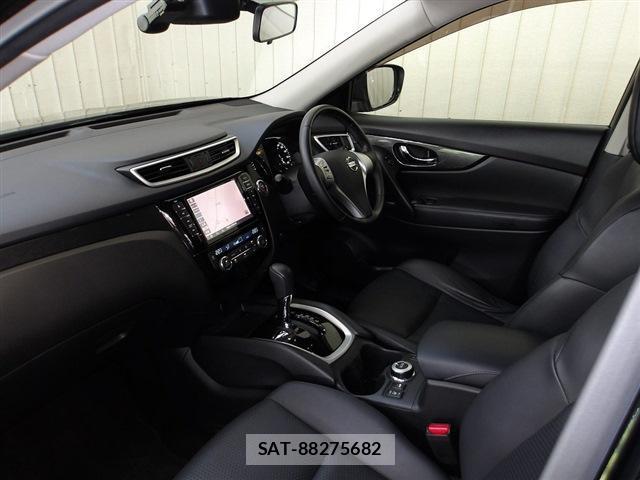 Nissan X-TRAIL 2017-01 8342384-2