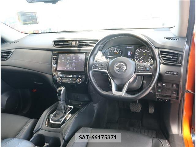 Nissan X-TRAIL 2020-10 8342451-1