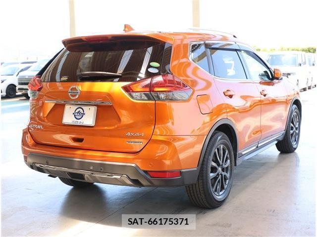 Nissan X-TRAIL 2020-10 8342451-7