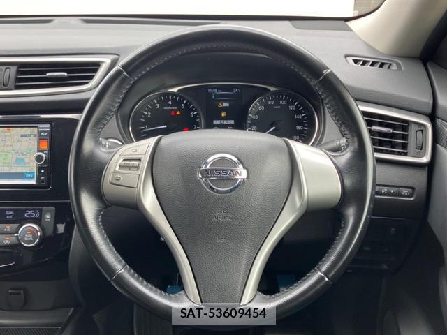 Nissan X-TRAIL 2014-01 8342478-4