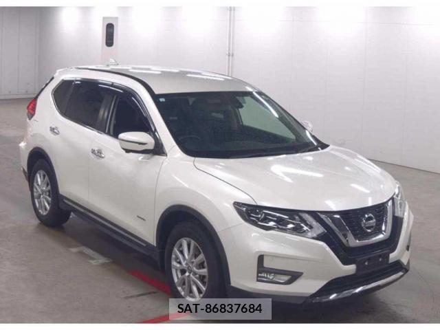 Nissan X-TRAIL 2019-03 8342628-0