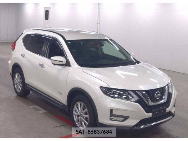 Nissan X-TRAIL 2019-03 8342628-3