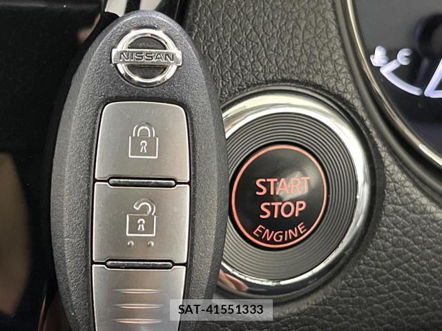 Nissan X-TRAIL 2017-05 8342731-6