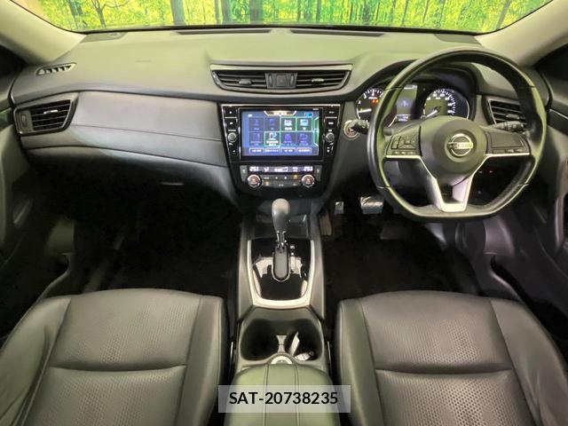 Nissan X-TRAIL 2018-06 8343196-1