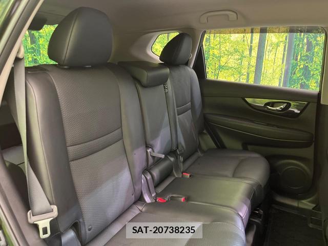 Nissan X-TRAIL 2018-06 8343196-8