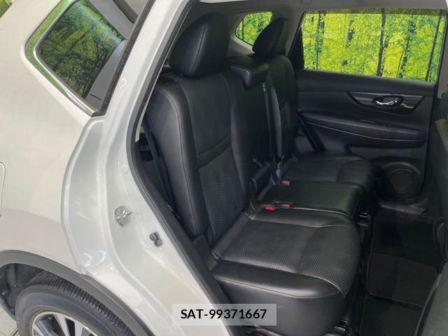 Nissan X-TRAIL 2019-10 8343327-9