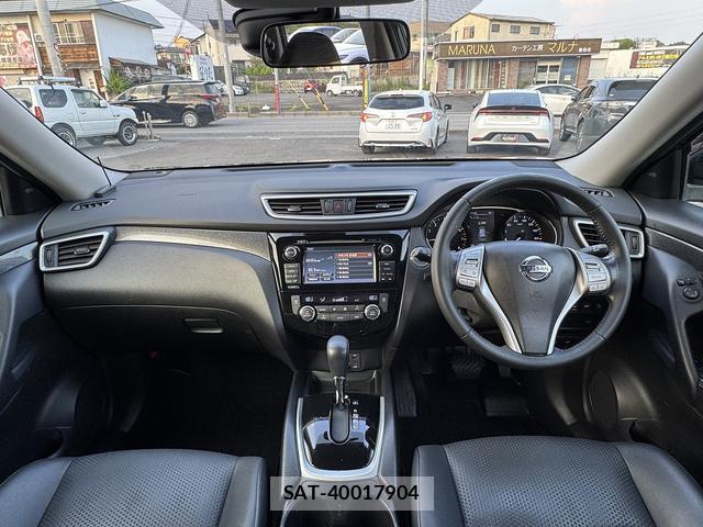 Nissan X-TRAIL 2016-02 8343582-1