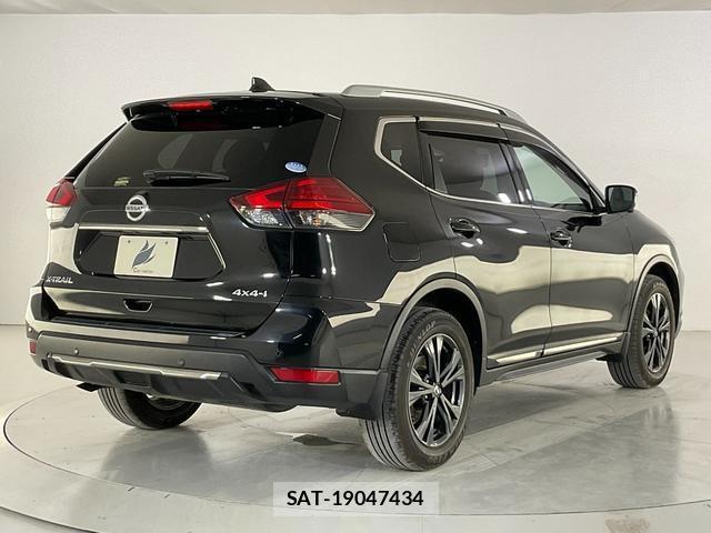 Nissan X-TRAIL 2021-08 8343943-6