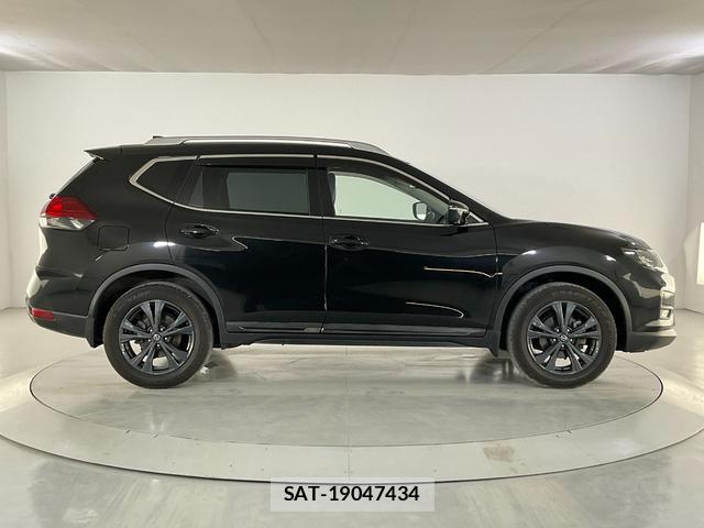 Nissan X-TRAIL 2021-08 8343943-7