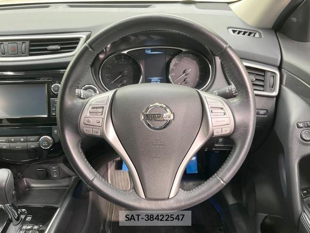 Nissan X-TRAIL 2016-12 8344045-11
