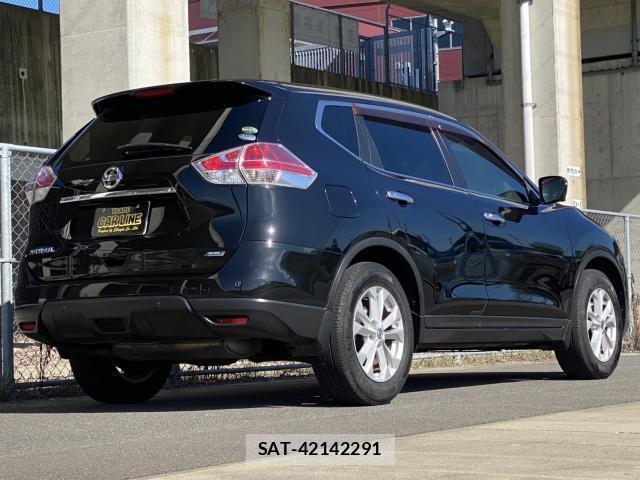 Nissan X-TRAIL 2014-03 8344353-1