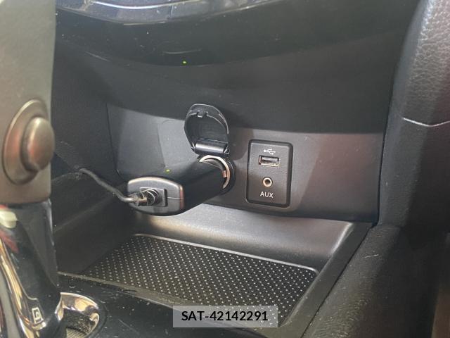 Nissan X-TRAIL 2014-03 8344353-17