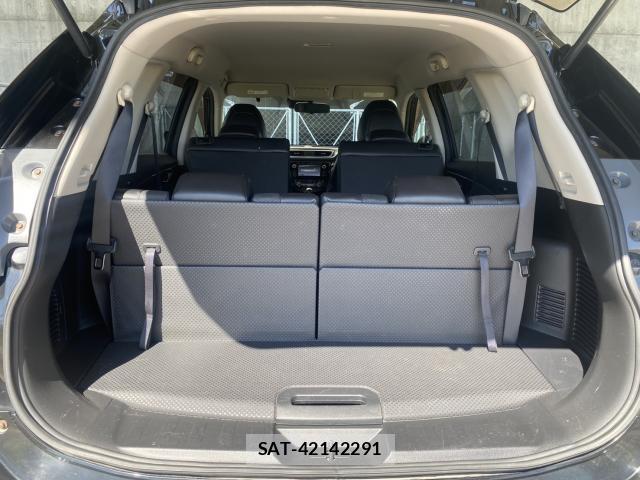 Nissan X-TRAIL 2014-03 8344353-3