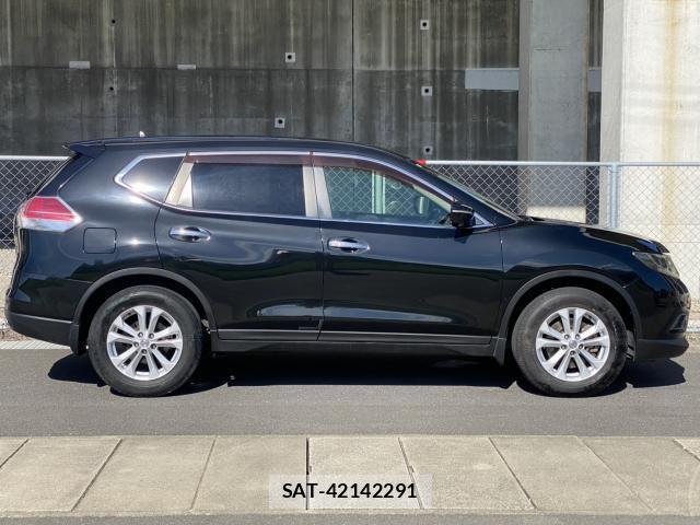 Nissan X-TRAIL 2014-03 8344353-7