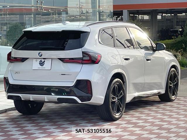 Bmw X1 2023-06 8343467-17