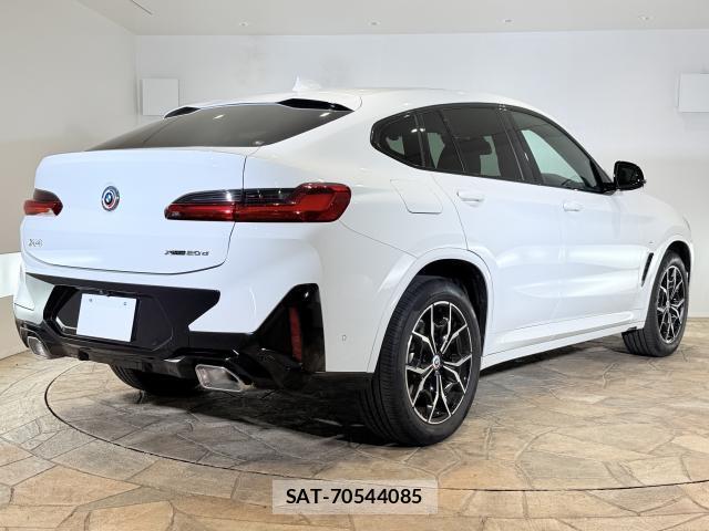 Bmw X4 2022-07 8343128-2