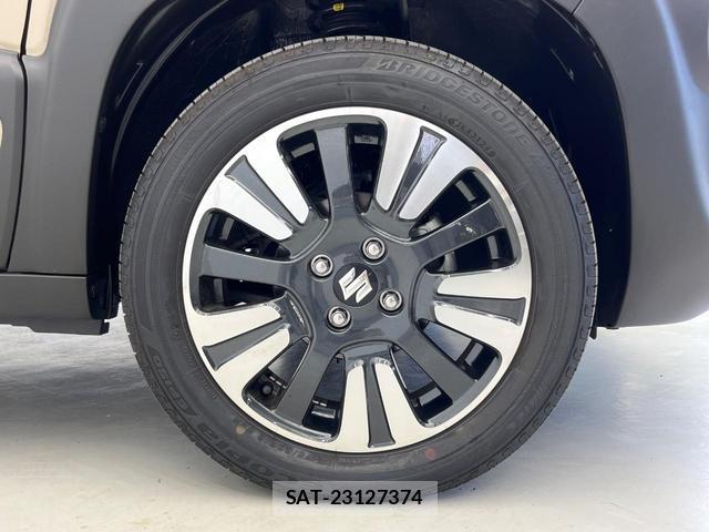 Suzuki X BEE 2024-09 8343606-13