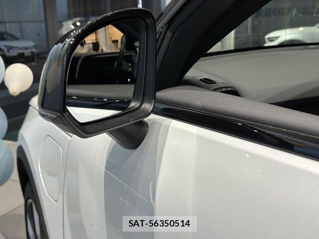 Volvo XC40 2025-10 8343020-19
