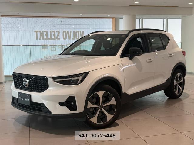 Volvo XC40 2023-08 8343021-0
