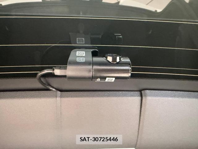 Volvo XC40 2023-08 8343021-19