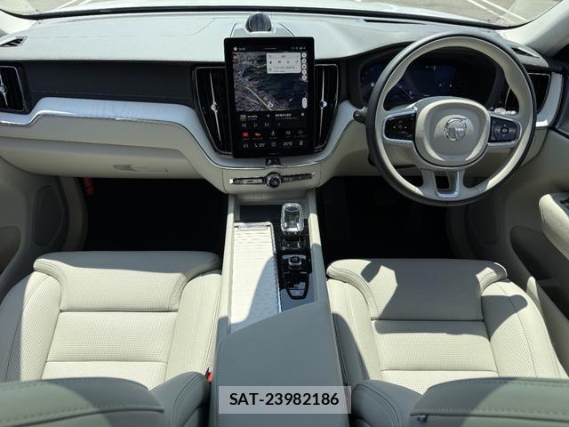 Volvo XC60 2025-06 8342174-1