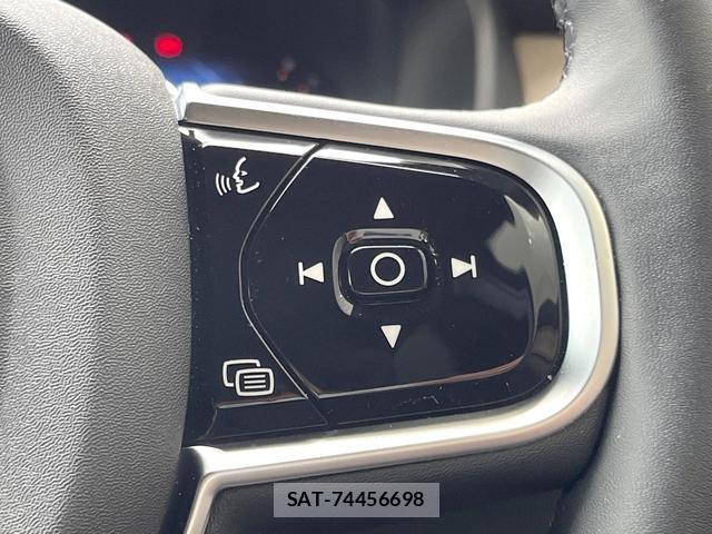 Volvo XC90 2025-02 8342078-13