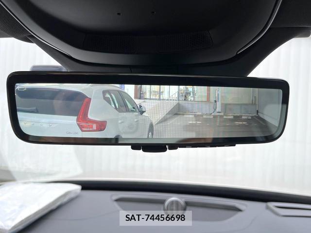 Volvo XC90 2025-02 8342078-9
