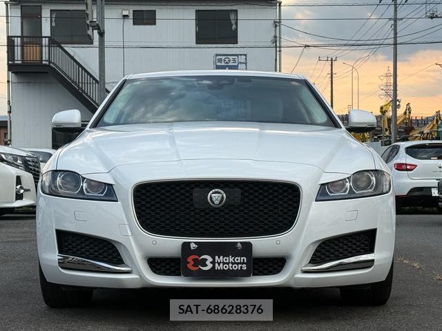 Jaguar XF 2019-12 8343535-2