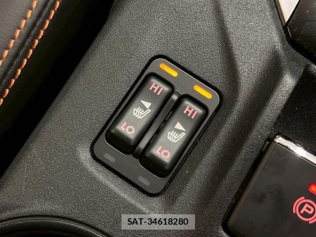 Subaru XV 2017-07 8342338-10