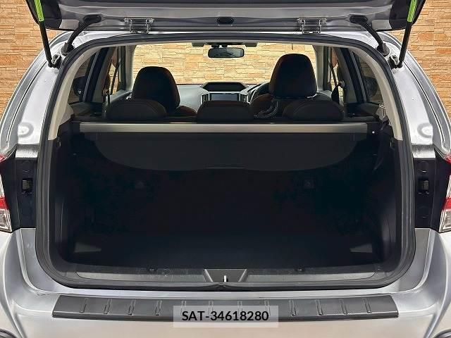 Subaru XV 2017-07 8342338-12
