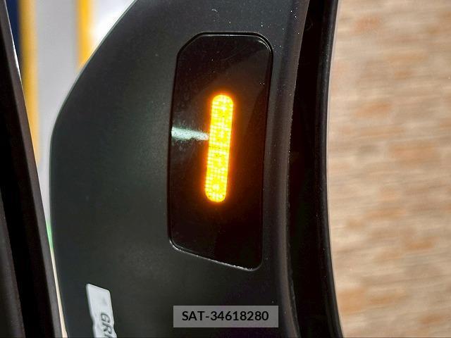 Subaru XV 2017-07 8342338-7