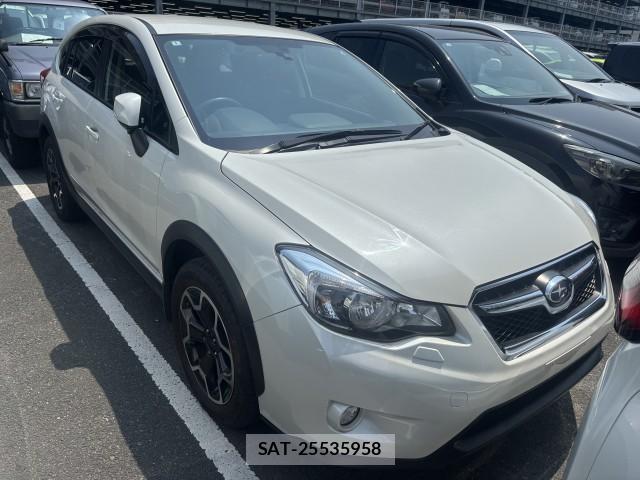 Subaru XV 2014-01 8342421-1