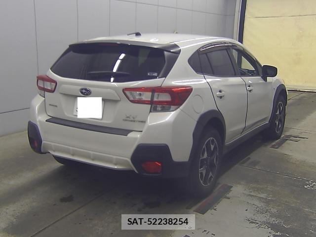 Subaru XV 2018-04 8342646-1
