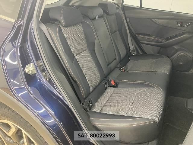 Subaru XV 2017-06 8343243-11