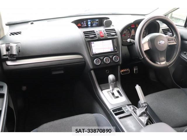 Subaru XV 2013-12 8343664-14