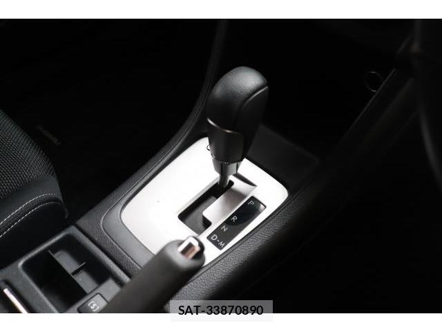Subaru XV 2013-12 8343664-16