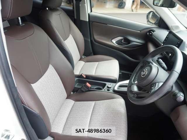 Toyota YARIS CROSS 2022-08 8342201-13
