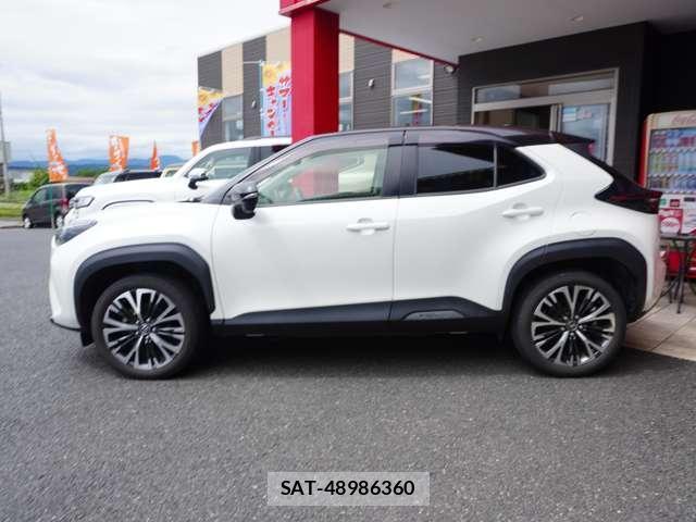 Toyota YARIS CROSS 2022-08 8342201-4