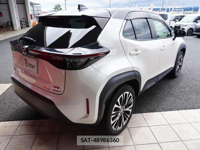 Toyota YARIS CROSS 2022-08 8342201-5