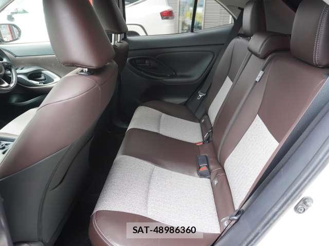 Toyota YARIS CROSS 2022-08 8342201-9