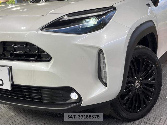 Toyota YARIS CROSS 2025-10 8342492-12
