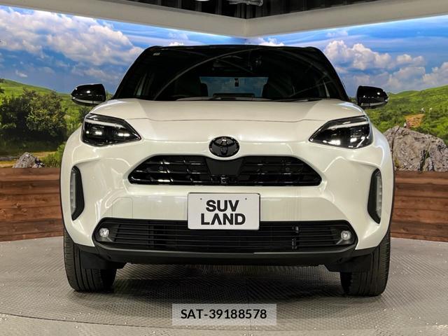 Toyota YARIS CROSS 2025-10 8342492-14